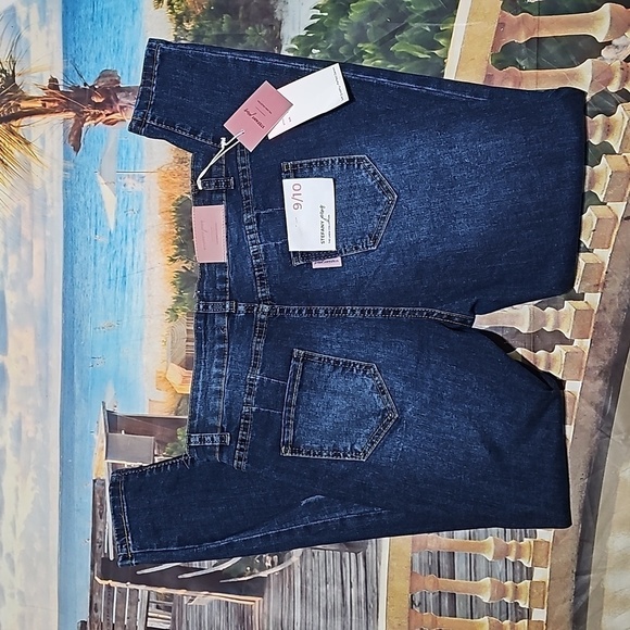 Stefany Jeans Distressed High-Rise Skinny Jeans Size 9/10‎ NEW - Picture 6 of 6